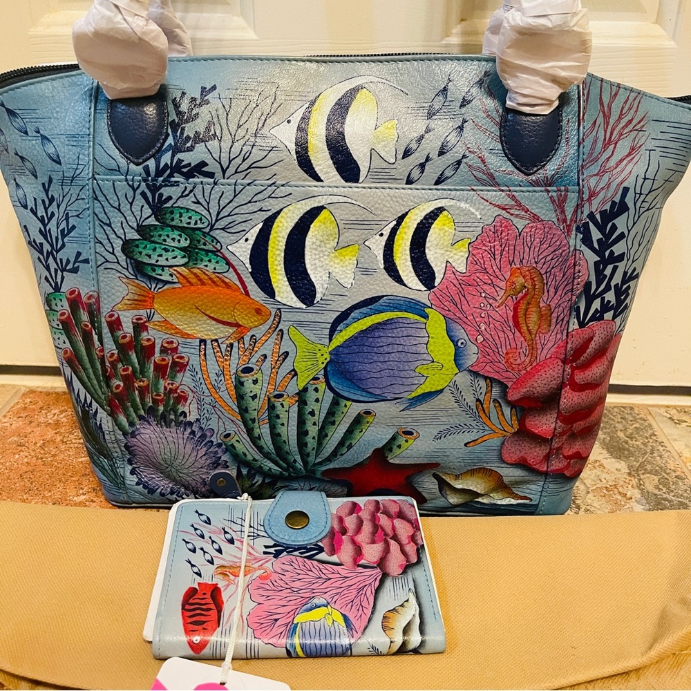 NWT!! Anna by Anuschka - TREASURES OF THE REEF TOTE BAG AND MATCHING WALLET! - Picture 4 of 16